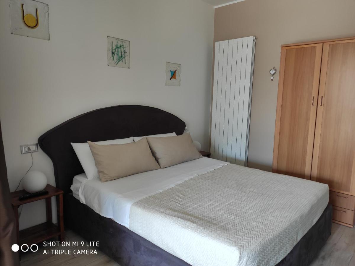 スルモナ Il Labirinto Bed & Breakfast エクステリア 写真