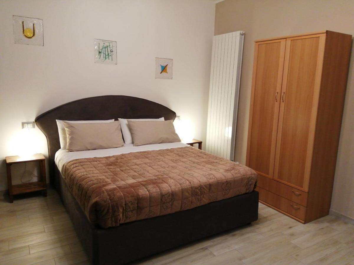 スルモナ Il Labirinto Bed & Breakfast エクステリア 写真
